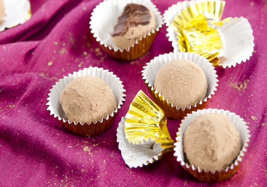 Maca Mint Chocolate Truffles | A Dash of Compassion