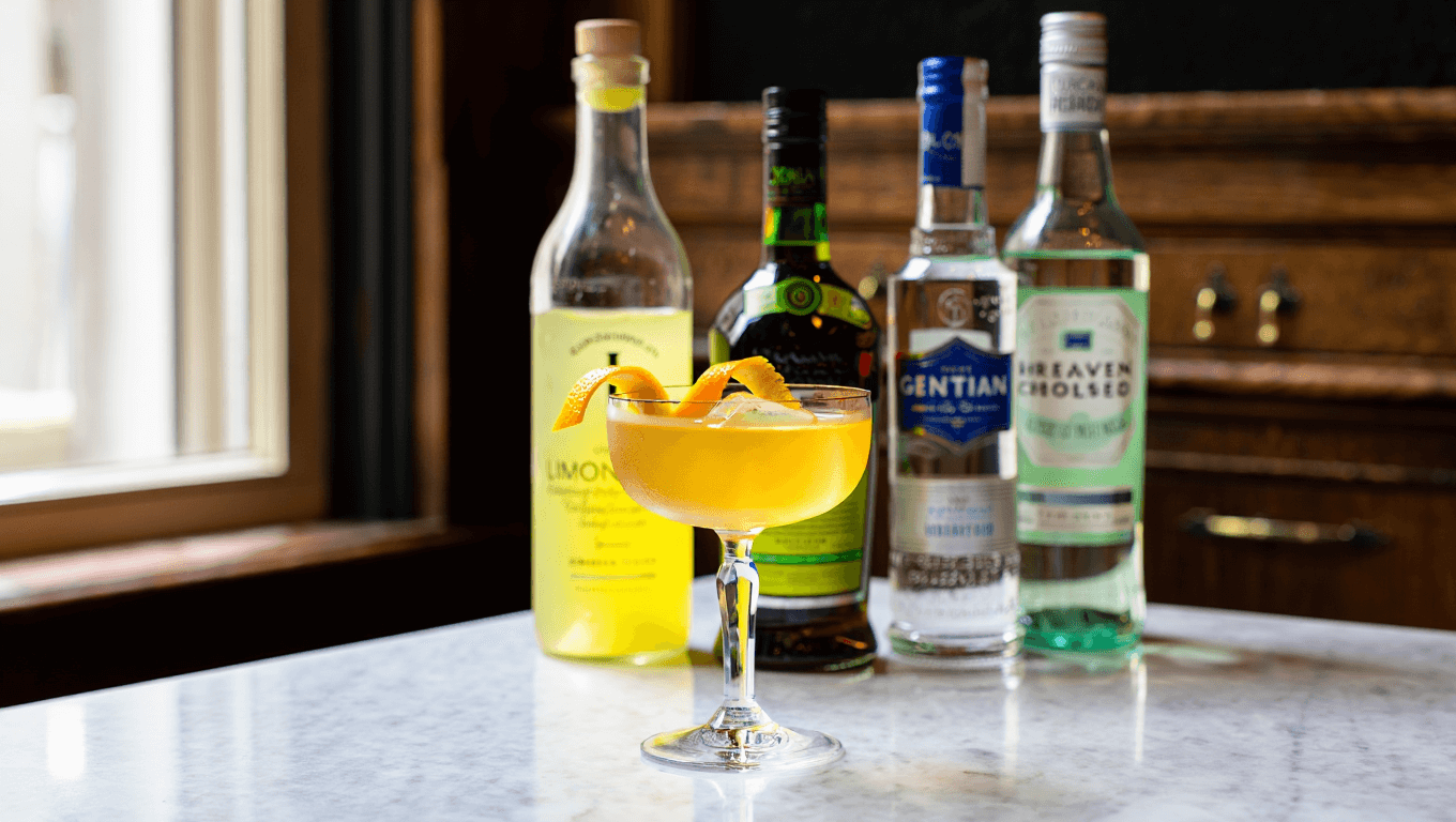 Yellow Negroni lifestyle image