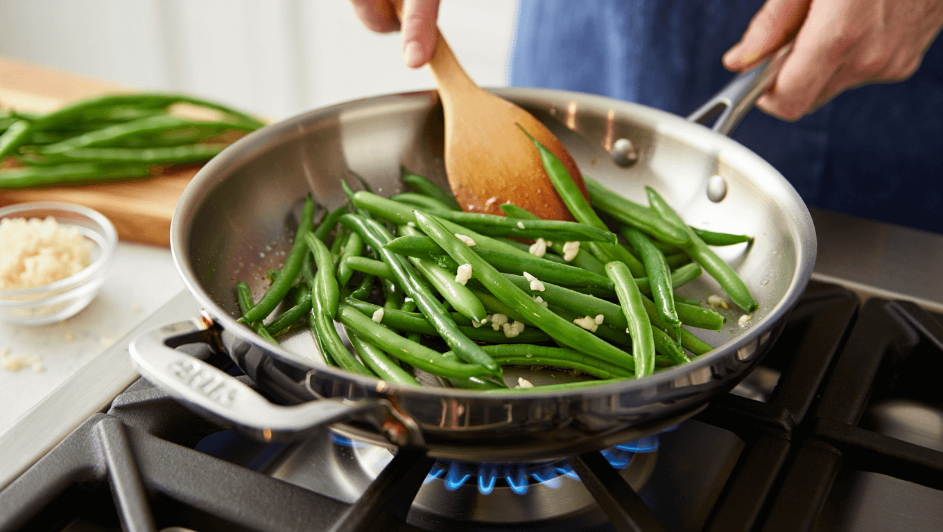 Sautéed Green Beans with Garlic